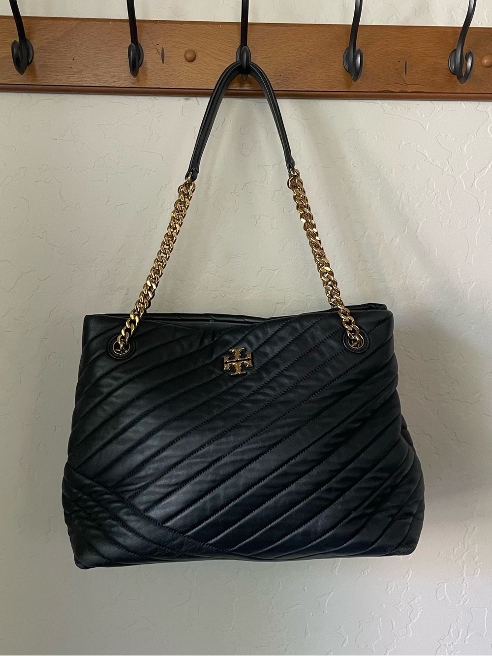 Tory Burch Fleming Black Quilted Leather Large Chain Tote